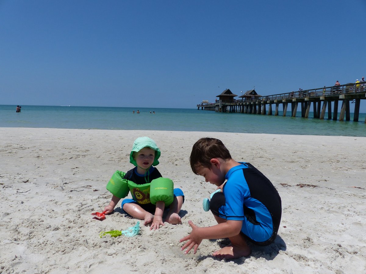 Dinosaur World, Gulf Coast Beaches, and Noah&rsquo;s Love Affair with Naples Pier
